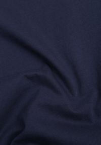 Born2be - Granatowa Gładka Koszulka T-shirt z Bawełny o Prostym Kroju Sarusa. Okazja: na co dzień, na randkę. Kolor: niebieski. Materiał: bawełna. Wzór: gładki. Styl: klasyczny, casual #7