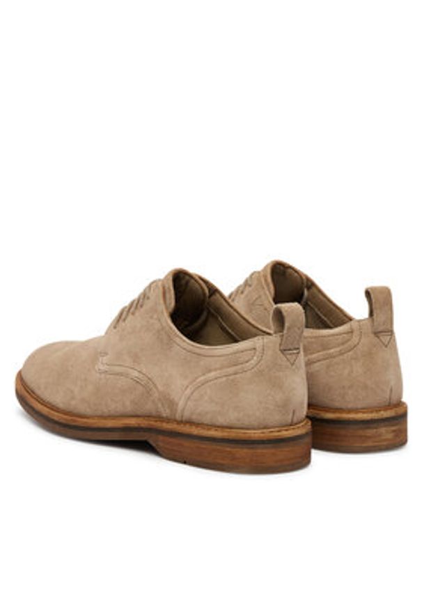 Clarks Półbuty Aldwin Lace 26186449 Szary. Kolor: szary. Materiał: zamsz, skóra