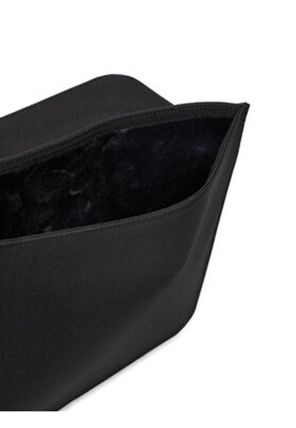 Herschel Etui na laptopa Spokane 13 Inch Sleeve 30075-00001 Czarny. Kolor: czarny. Materiał: materiał