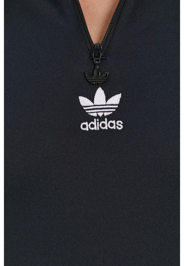 adidas Originals - Sukienka. Okazja: na plażę. Typ kołnierza: kołnierzyk stójkowy. Kolor: czarny. Materiał: dzianina, materiał. Długość rękawa: długi rękaw. Wzór: aplikacja. Typ sukienki: dopasowane