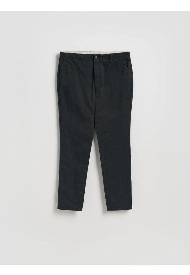 Reserved - Spodnie chino slim fit - czarny. Kolor: czarny. Materiał: tkanina, bawełna