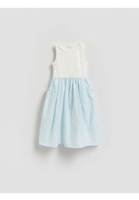 Reserved - Bawełniana sukienka - jasnoniebieski. Kolor: niebieski. Materiał: bawełna #1