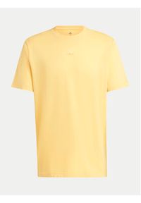 Adidas - adidas T-Shirt ALL SZN IR9114 Pomarańczowy Loose Fit. Kolor: pomarańczowy. Materiał: bawełna