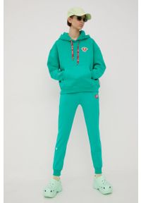 Femi Stories spodnie dresowe Vano damskie kolor zielony gładkie. Stan: podwyższony. Kolor: zielony. Materiał: dresówka. Wzór: gładki