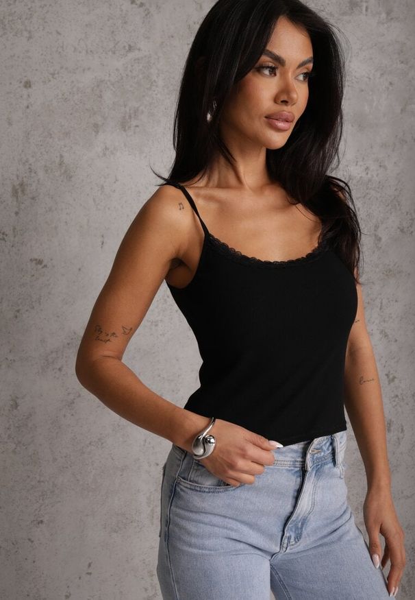 Renee - Czarny Bieliźniany Top z Bawełny z Koronką na Regulowanych Ramiączkach Beralisse. Kolor: czarny. Materiał: bawełna, koronka. Długość rękawa: na ramiączkach. Wzór: koronka. Sezon: zima, wiosna, lato