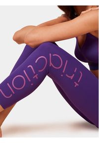 Triumph Legginsy Cardio RTW 7/8 High Waist Leggings Logo 10215957 Fioletowy Slim Fit. Stan: podwyższony. Kolor: fioletowy. Materiał: syntetyk