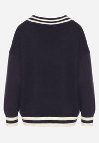 Born2be - Granatowy Sweter z Domieszką Kaszmiru w Stylu Preppy Liendria. Okazja: do pracy, na co dzień, na spotkanie biznesowe. Kolor: niebieski. Materiał: kaszmir. Wzór: aplikacja. Styl: casual, klasyczny, biznesowy #5