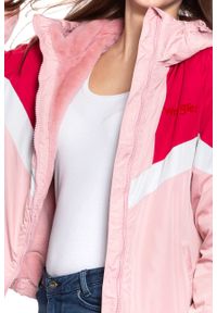 Wrangler - DAMSKA KURTKA WRANGLER COLOUR BLOCK JACKET BRIDAL ROSE W4N9WBP01. Kolor: różowy #9