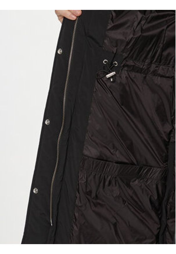 Woolrich Bezrękawnik Alsea CFWWOU0884FRUT1148 Czarny Regular Fit. Kolor: czarny. Materiał: syntetyk. Długość rękawa: bez rękawów