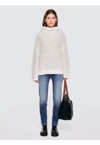 Big-Star - Sweter damski z obszernym golfem melanżowy biały Magdalena 100. Typ kołnierza: golf. Kolor: biały. Materiał: materiał, denim, wełna. Wzór: melanż. Styl: elegancki, klasyczny #5