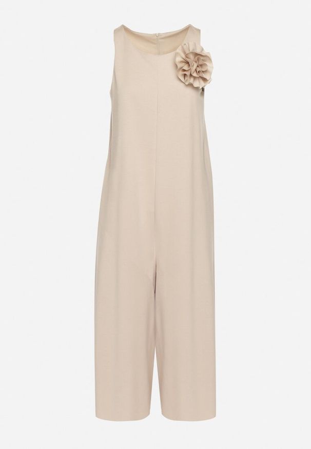 Born2be - Beżowy Kombinezon z Wiskozą i Broszką Kwiatu 3D Odellira. Okazja: na co dzień. Kolor: beżowy. Materiał: wiskoza. Wzór: kwiaty. Styl: elegancki, casual