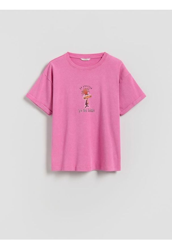 Reserved - T-shirt z nadrukiem Inside Out - fuksja. Kolor: różowy. Materiał: bawełna. Wzór: nadruk