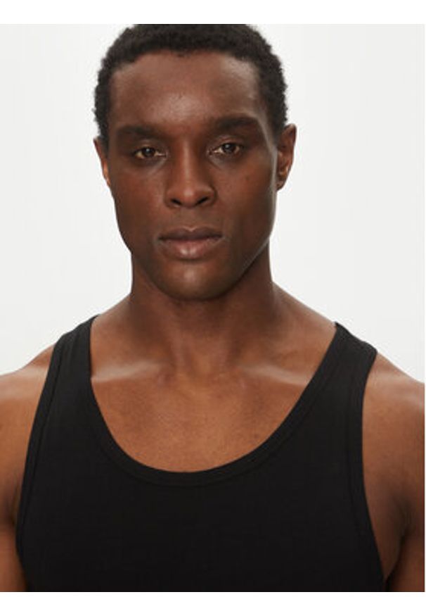 Calvin Klein Underwear Komplet 3 tank topów Tank 3Pk LV00NB4184 Czarny Slim Fit. Kolor: czarny. Materiał: bawełna