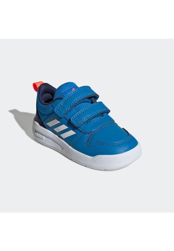 Buty dla dzieci Adidas Tensaur. Zapięcie: rzepy. Materiał: guma, tkanina. Wzór: paski