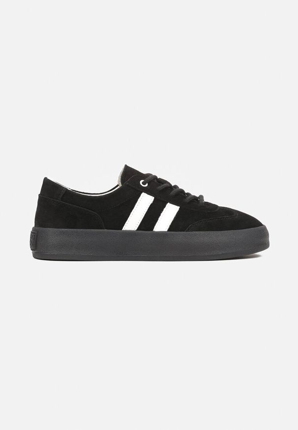 Born2be - Czarne Skórzane Sneakersy w Stylu Kultowych Tenisówek Rerionelle. Okazja: na co dzień. Kolor: czarny. Materiał: skóra. Szerokość cholewki: normalna