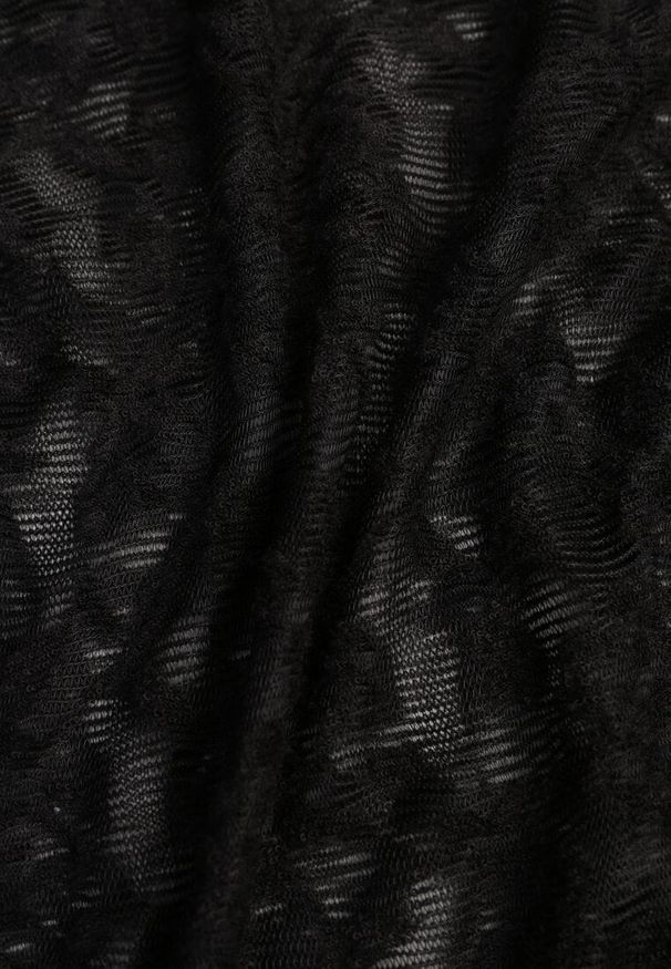 Renee - Czarna Bluzka Półgolf z Koronki Dinita. Okazja: na imprezę. Kolor: czarny. Materiał: koronka. Wzór: koronka. Styl: elegancki