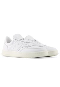 Buty unisex New Balance CT500LPC – białe. Kolor: biały. Materiał: guma, skóra. Szerokość cholewki: normalna. Sport: tenis #4
