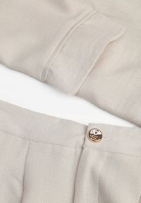 Born2be - Beżowy Elegancki Komplet Garniturowy z Wiskozy Spodnie i Kamizelka z Paskiem Amwyn. Kolor: beżowy. Materiał: wiskoza #3