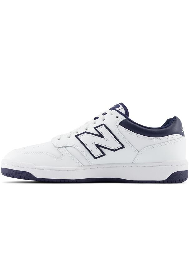 Buty unisex New Balance BB480LWN – białe. Okazja: na co dzień. Kolor: biały. Materiał: skóra, dresówka, materiał. Szerokość cholewki: normalna. Sport: turystyka piesza
