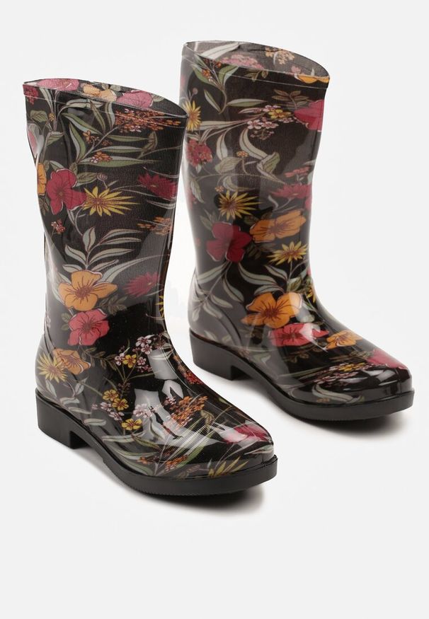 Renee - Czarno-Żółte Kalosze z Cholewką do Połowy Łydki w Kwiatowy Print Olinassa. Okazja: na co dzień, na spacer. Kolor: czarny. Materiał: jeans. Szerokość cholewki: normalna. Wzór: nadruk, kwiaty. Sezon: jesień. Obcas: na płaskiej podeszwie. Styl: casual, elegancki