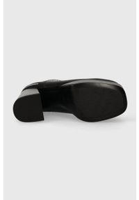 Karl Lagerfeld sztyblety skórzane STRADA damskie kolor czarny na słupku KL30143. Kolor: czarny. Materiał: skóra. Obcas: na słupku. Wysokość obcasa: średni #4