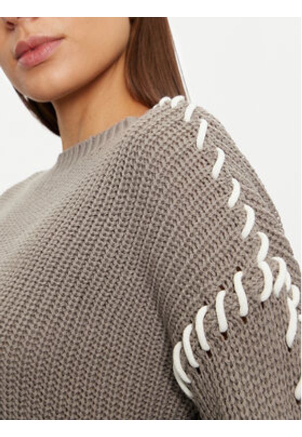 JDY Sweter Rosella 15329787 Szary Regular Fit. Kolor: szary. Materiał: syntetyk