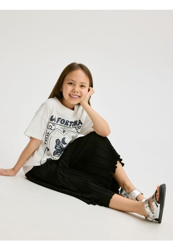 Reserved - Plisowane spodnie kuloty - czarny. Kolor: czarny. Materiał: dzianina