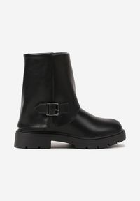 Born2be - Czarne Botki w Stylu Biker z Wywiniętą Cholewką i Kwadratową Klamrą Jeilly. Okazja: na co dzień. Zapięcie: klamry. Kolor: czarny. Materiał: jeans, skóra. Szerokość cholewki: normalna. Styl: młodzieżowy, casual, elegancki