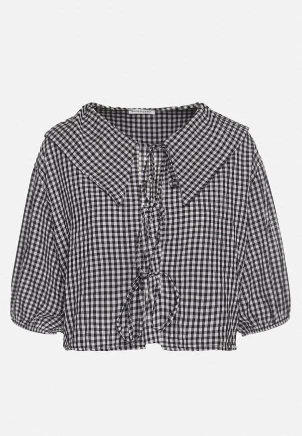 Born2be - Czarna Bluzka z Wiskozą w Kratę z Wiązaniem Radellis. Okazja: na co dzień. Kolor: czarny. Materiał: wiskoza. Styl: elegancki, casual