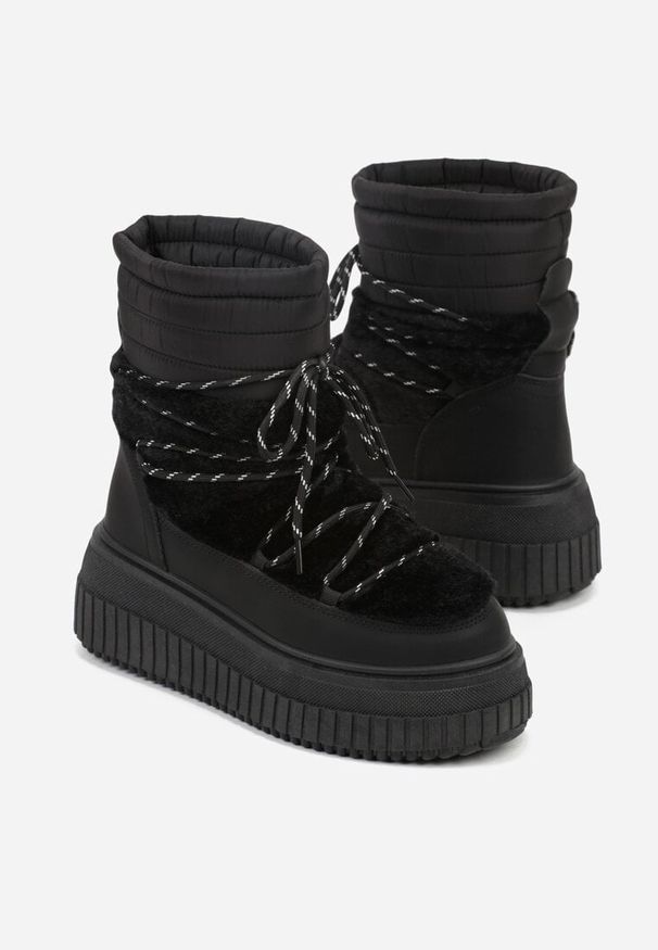 Born2be - Czarne Pikowane Śniegowce na Grubej Tłoczonej Podeszwie z Futerkiem Adarlia. Okazja: na co dzień. Kolor: czarny. Materiał: futro. Styl: casual