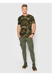 Alpha Industries T-Shirt Backprint T Camo 128507C Zielony Regular Fit. Kolor: zielony. Materiał: bawełna #4