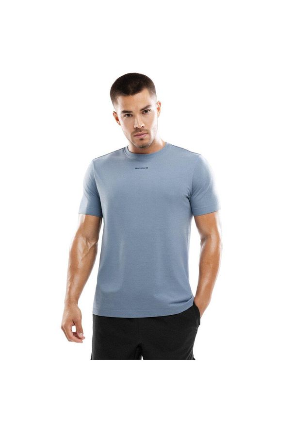 SIROKO - Męska koszulka treningowa z krótkim rękawem Fitness Siroko Exuma. Kolor: niebieski. Materiał: tkanina. Długość rękawa: krótki rękaw. Długość: krótkie. Sport: fitness