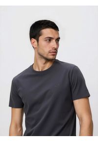 Reserved - T-shirt slim z bawełną merceryzowaną - ciemnoszary. Kolor: szary. Materiał: bawełna