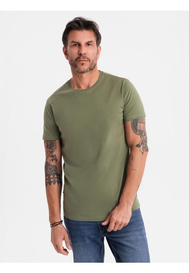 Ombre Clothing - T-shirt męski klasyczny bawełniany BASIC - khaki V6 OM-TSBS-0236 - XXL. Okazja: na co dzień. Kolor: brązowy. Materiał: bawełna. Styl: klasyczny