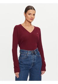 Tommy Jeans Sweter Essential DW0DW18670 Bordowy Regular Fit. Kolor: czerwony. Materiał: wiskoza, bawełna