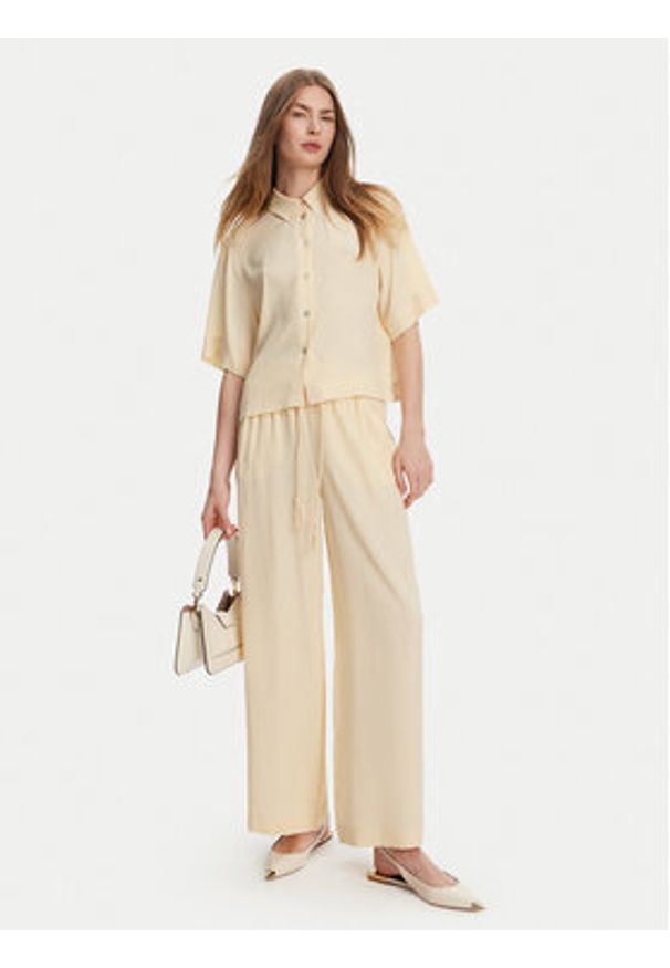 Marella Spodnie palazzo Vivaio 2513131054 Żółty Wide Leg. Kolor: żółty. Materiał: acetat