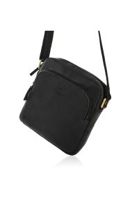 PAOLO PERUZZI - Skórzana listonoszka damska czarna vintage Paolo Peruzzi T-63-HBL. Kolor: czarny. Materiał: skórzane. Styl: vintage. Rodzaj torebki: na ramię #1