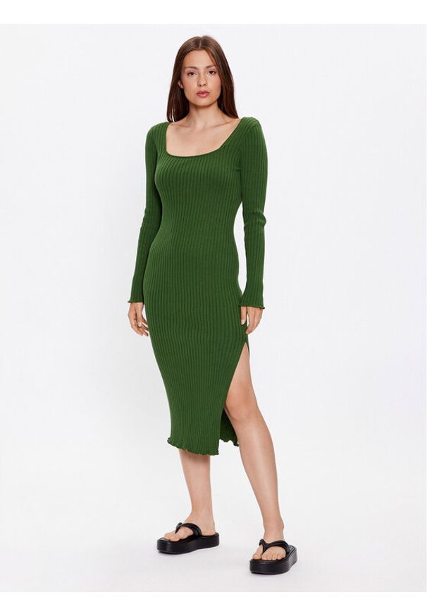 Glamorous Sukienka dzianinowa CA0334 Zielony Slim Fit. Kolor: zielony. Materiał: dzianina, bawełna