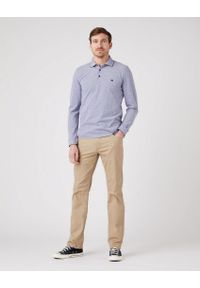 Wrangler - WRANGLER REFINED POLO MĘSKA KOSZULKA DŁUGI RĘKAW BLUE W7F9KHB51 112323733. Typ kołnierza: polo. Długość rękawa: długi rękaw. Długość: długie