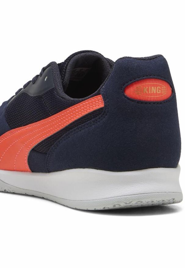 Puma - Buty piłkarskie KING TOP IT PUMA New Navy Glowing Red Silver Mist Blue Gray. Kolor: czerwony, wielokolorowy, niebieski, szary. Sport: piłka nożna
