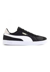 Buty do chodzenia męskie Puma Club Nylon. Zapięcie: sznurówki. Kolor: biały, wielokolorowy, czarny. Materiał: skóra, tkanina, syntetyk, materiał, nylon. Szerokość cholewki: normalna. Sport: turystyka piesza