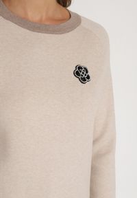 Born2be - Beżowy Sweter Ozdobiony Paskami i Aplikacją Tusanne. Okazja: na co dzień. Kolor: beżowy. Materiał: jeans. Wzór: aplikacja. Styl: casual, elegancki #5
