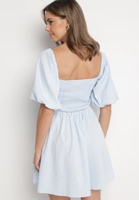 Born2be - Niebieska Sukienka Rozkloszowana z Bufiastymi Rękawami i Kwadratowym Dekoltem Galzemis. Okazja: na co dzień. Typ kołnierza: dekolt kwadratowy. Kolor: niebieski. Styl: klasyczny, casual, elegancki #2