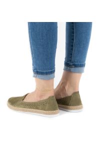 Wasak - WASAK Półbuty damskie espadryle skórzane 0646W zielone. Kolor: zielony. Materiał: skóra