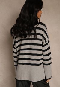 Renee - Szaro-Czarny Sweter Oversize w Paski Kalitusa. Okazja: na co dzień. Kolor: czarny. Materiał: jeans. Wzór: paski. Styl: casual #4