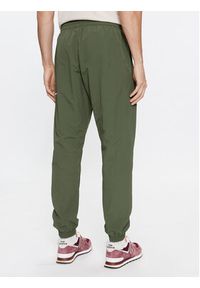 Reebok Spodnie dresowe Classics Vector IL4563 Zielony Regular Fit. Kolor: zielony. Materiał: syntetyk #3