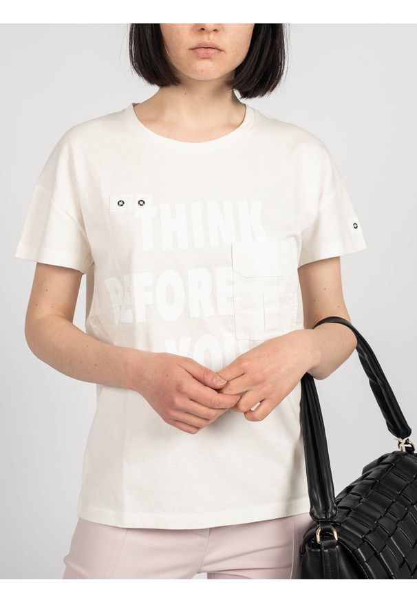 Patrizia Pepe T-Shirt | 8M1157/A8S0 | Maglia | Kobieta | Biały. Okazja: na co dzień. Kolor: biały. Materiał: bawełna. Długość rękawa: krótki rękaw. Długość: krótkie. Wzór: aplikacja, nadruk. Styl: casual