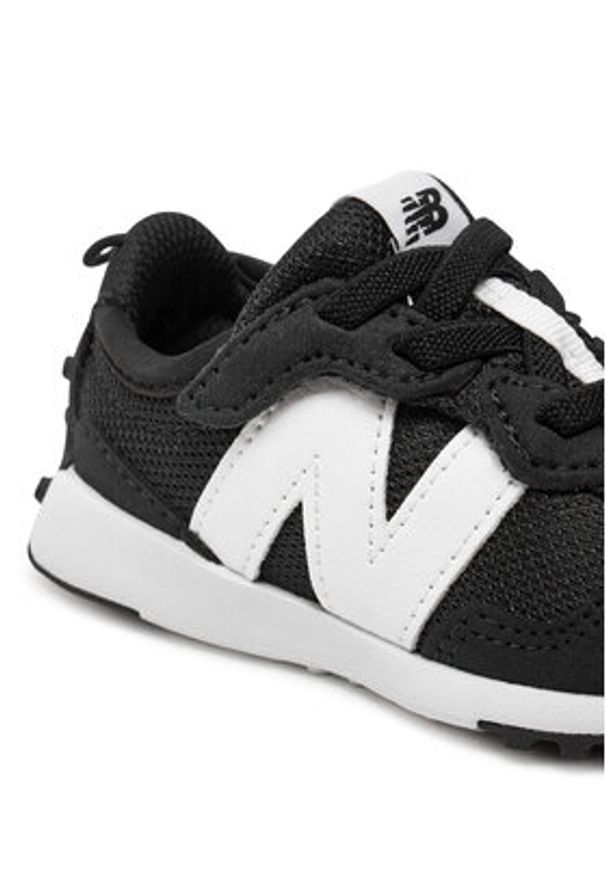 New Balance Sneakersy NW327CBW Czarny. Kolor: czarny. Materiał: materiał, mesh