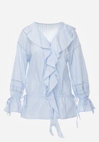 Renee - Niebieska Eteryczna Bluzka z Bawełny Zdobiona Falbankami i Ściągaczem w Pasie Cezarelle. Okazja: na randkę. Typ kołnierza: kołnierz z falbankami. Kolor: niebieski. Materiał: bawełna. Wzór: aplikacja #2