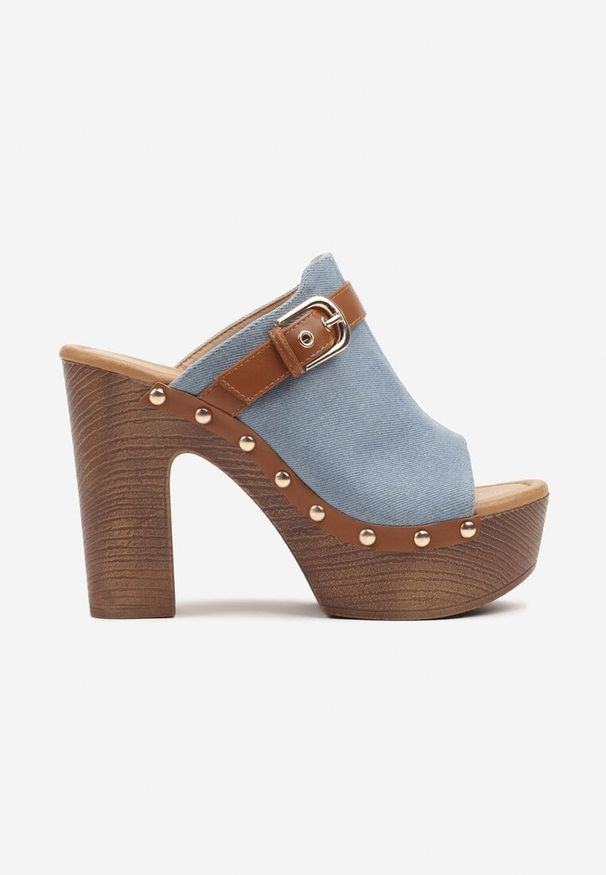 Renee - Niebieskie Klapki na Słupku i Platformie z Ozdobnymi Nitami i Paskiem Alulana. Okazja: na co dzień. Kolor: niebieski. Materiał: jeans. Obcas: na platformie. Styl: elegancki, casual
